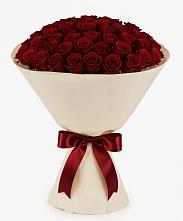 Букет 101 Бордовая роза Блэк Бакарра в Кинели Самарская область