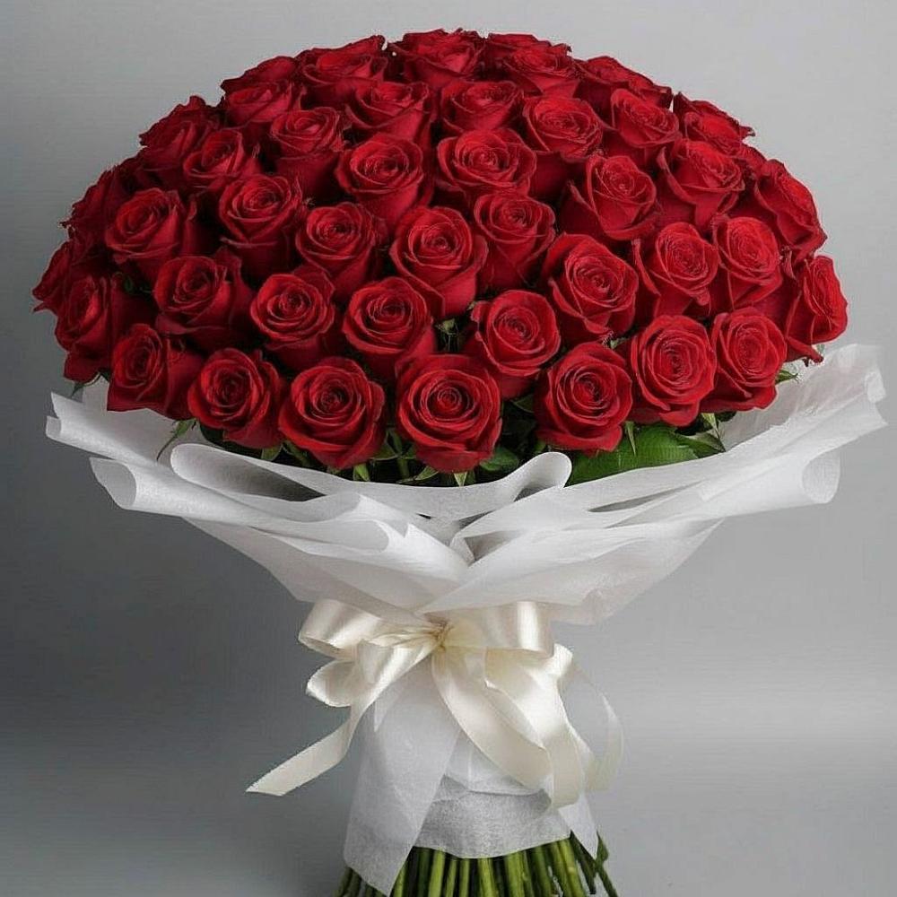 Букет 101 Красная роза Блэк Мэджик в Кинели Самарская область