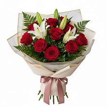 Букет цветов из:  Лилии и Розы в Кинели Самарская область