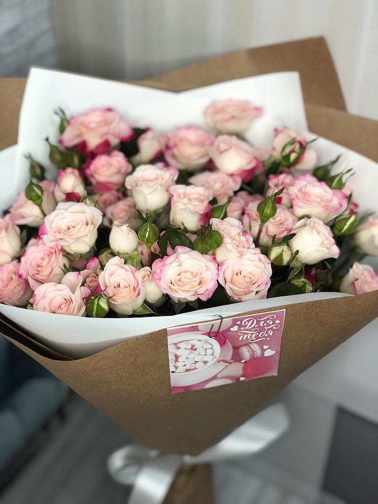 Букет цветов из: Розы в Кинели Самарская область