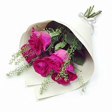 Букет цветов из:  Розы в Кинели Самарская область