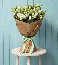 Букет цветов из:  Лизиантусы в Кинели Самарская область