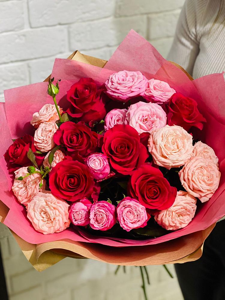 Букет цветов из: Розы в Кинели Самарская область