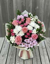 Букет цветов из:  Альстромерии, Гвоздики, Розы и Хризантемы в Кинели Самарская область