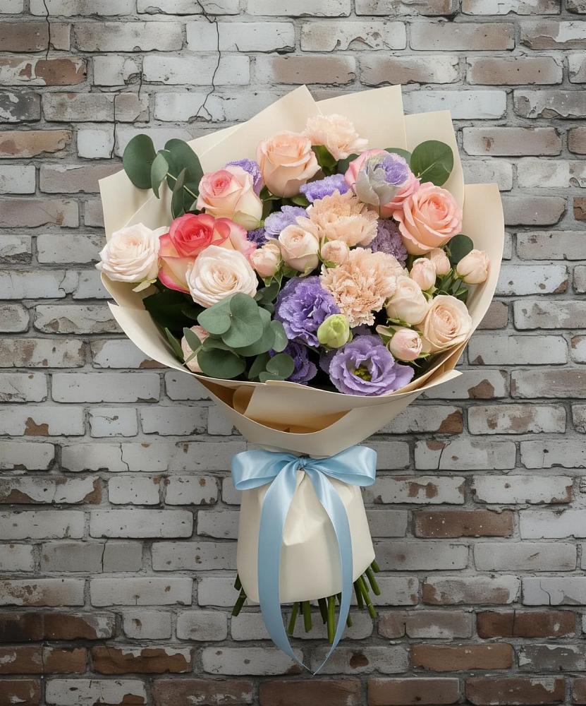 Букет цветов из: Розы, Лизиантусы и Гвоздики в Кинели Самарская область