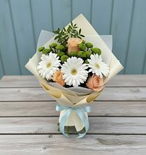 Букет цветов из:  Герберы, Розы и Хризантемы в Кинели Самарская область