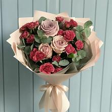 Букет цветов из:  Гвоздики и Розы в Кинели Самарская область